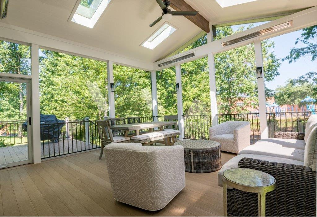 PVC Lap Panel Ceiling with Advanced PVC Tongue-and-Groove Flooring