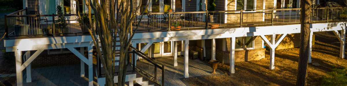 Vertical Cable Railing with Underside Patio